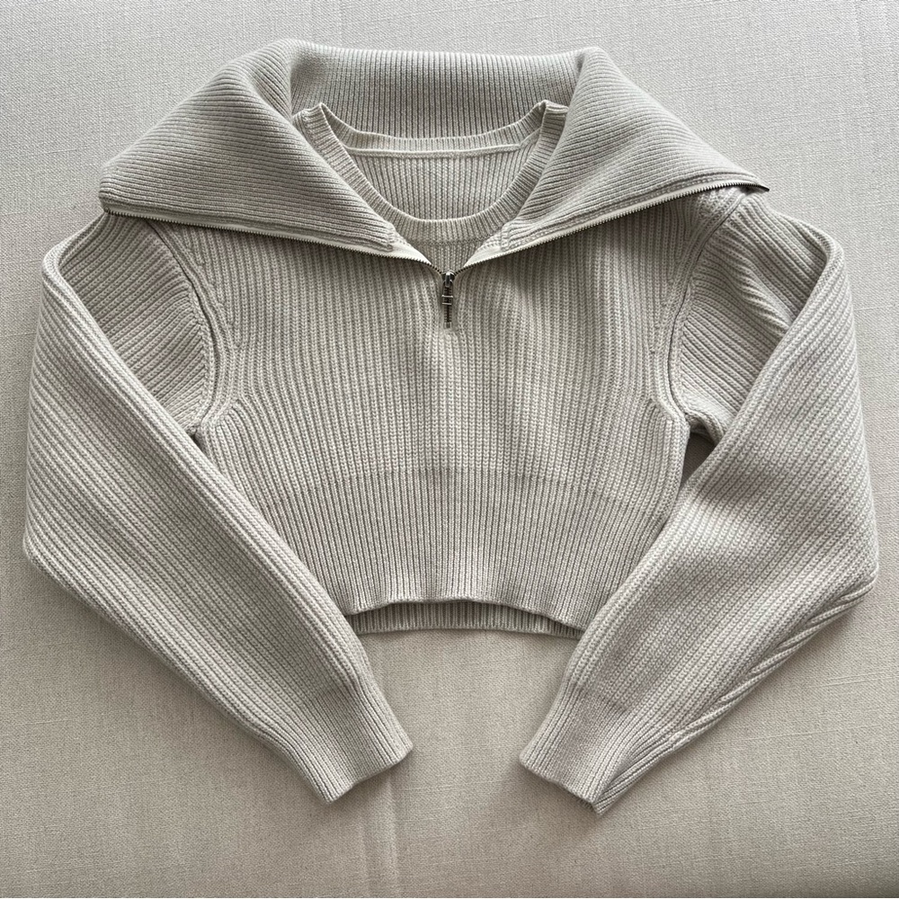 JACQUEMUS Grey 'La Maille Risoul' Sweater - Picture 3 of 14